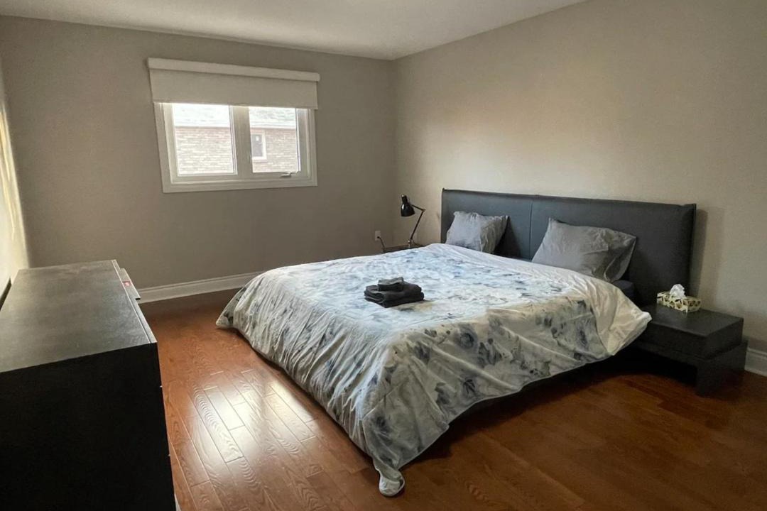 Photo of Bedroom in Richmond Hill