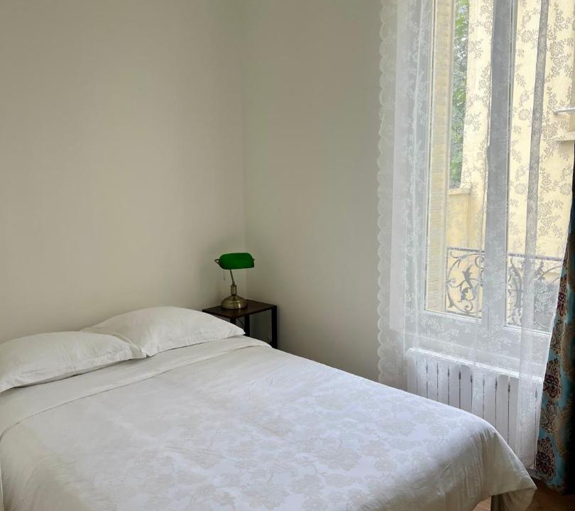 Photo of Bedroom in Bagneux