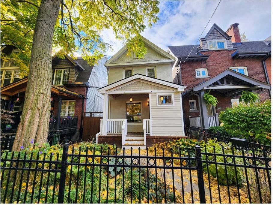 Photo of Others in Leslieville