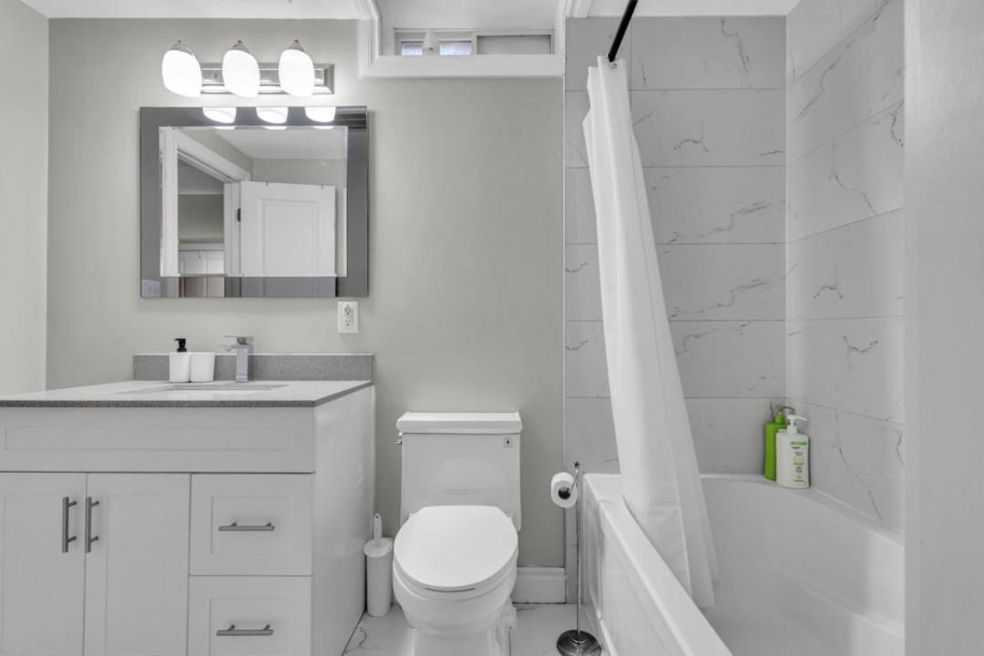 Photo of Bathroom in Lisgar