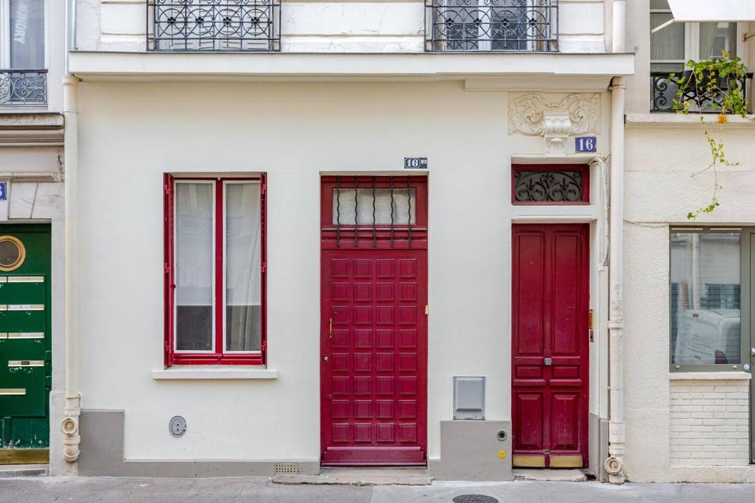 Photo of Others in Faubourg Saint-Germain