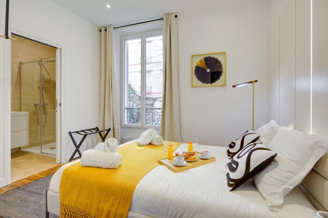 Photo of Bedroom in Batignolles