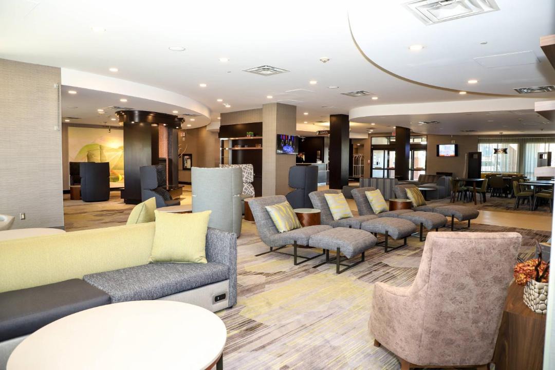 Photo of Livingroom in Steeles Industrial