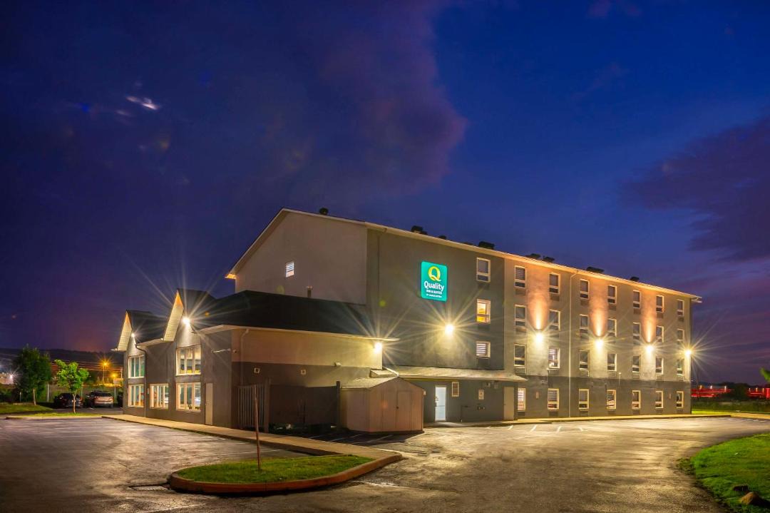 Photo of Buildings in Grimsby
