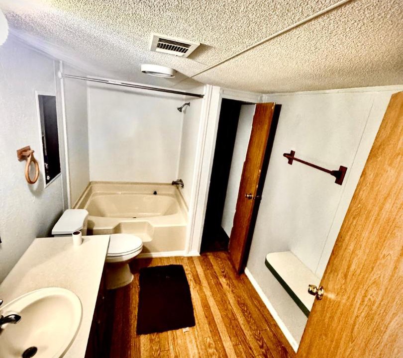 Photo of Bathroom in Lake Wales