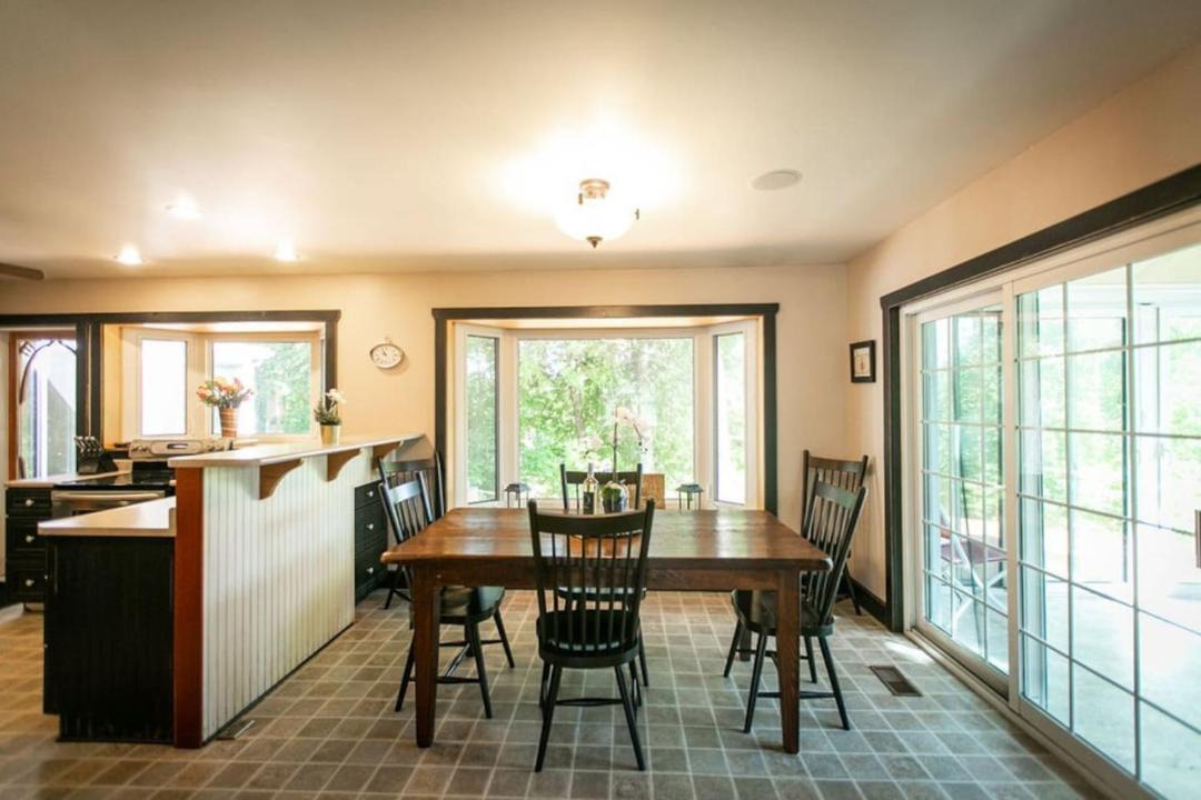 Photo of Kitchen in Mono