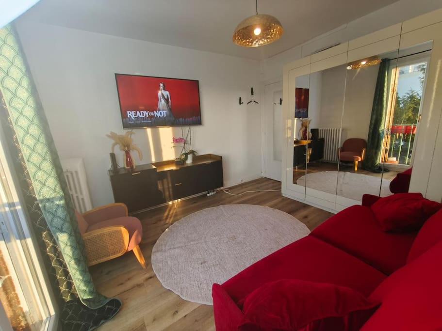 Photo of Livingroom in Bondy