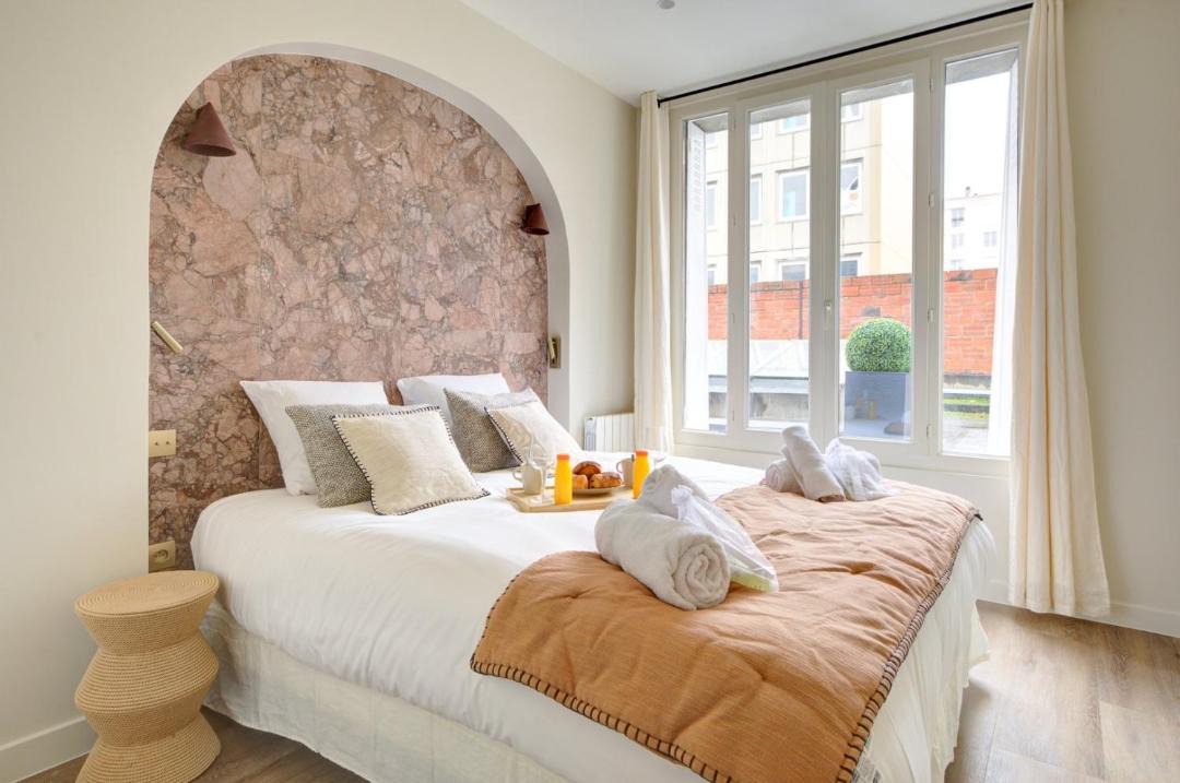 Photo of Bedroom in Puteaux