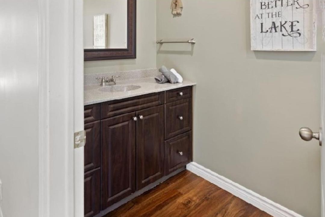 Photo of Bathroom in Gravenhurst