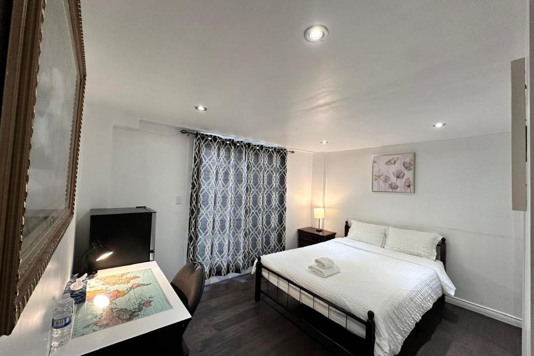 Photo of Bedroom in Mississauga