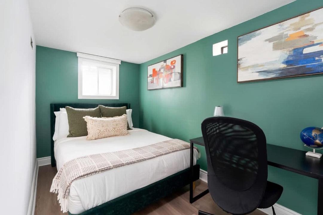 Photo of Bedroom in Brockton Village