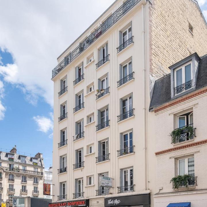 Photo of Buildings in Levallois-Perret