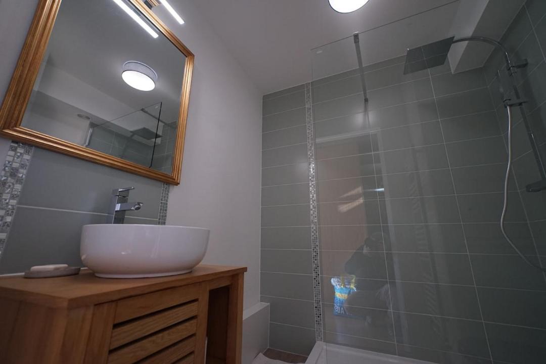 Photo of Bathroom in Antony