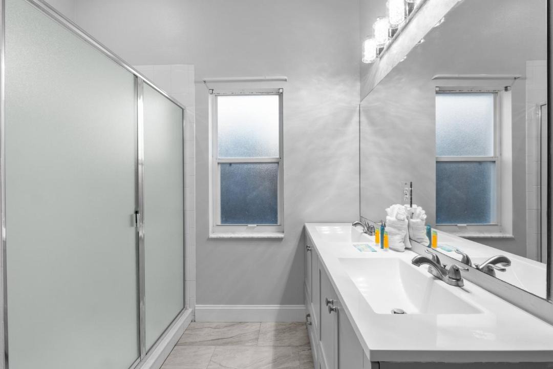Photo of Bathroom in Lake Davenport Estates