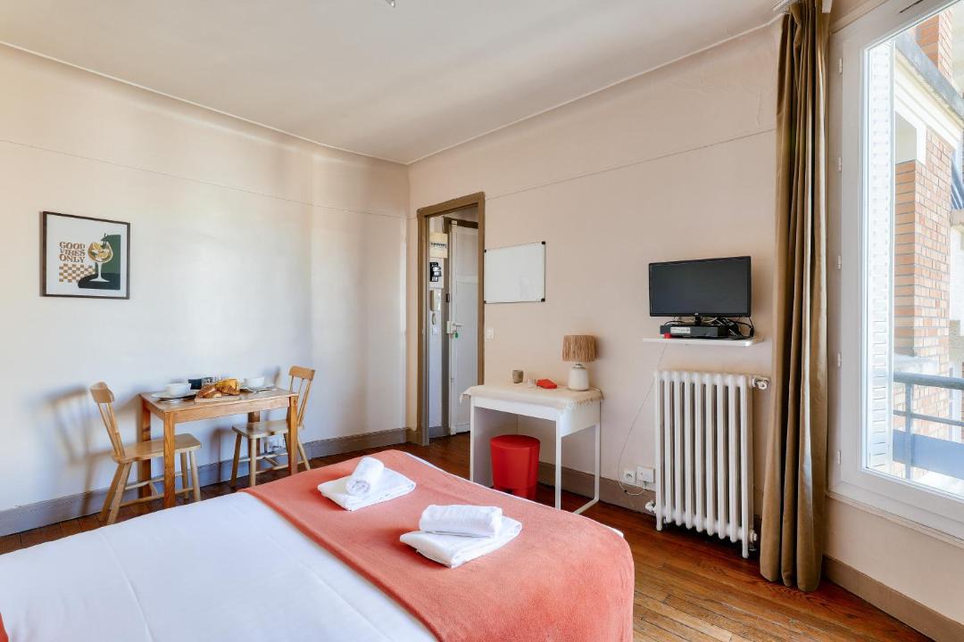 Photo of Bedroom in Latin