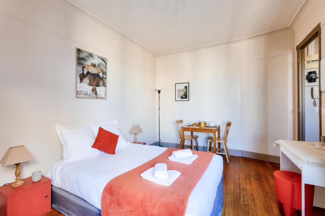 Photo of Bedroom in Latin