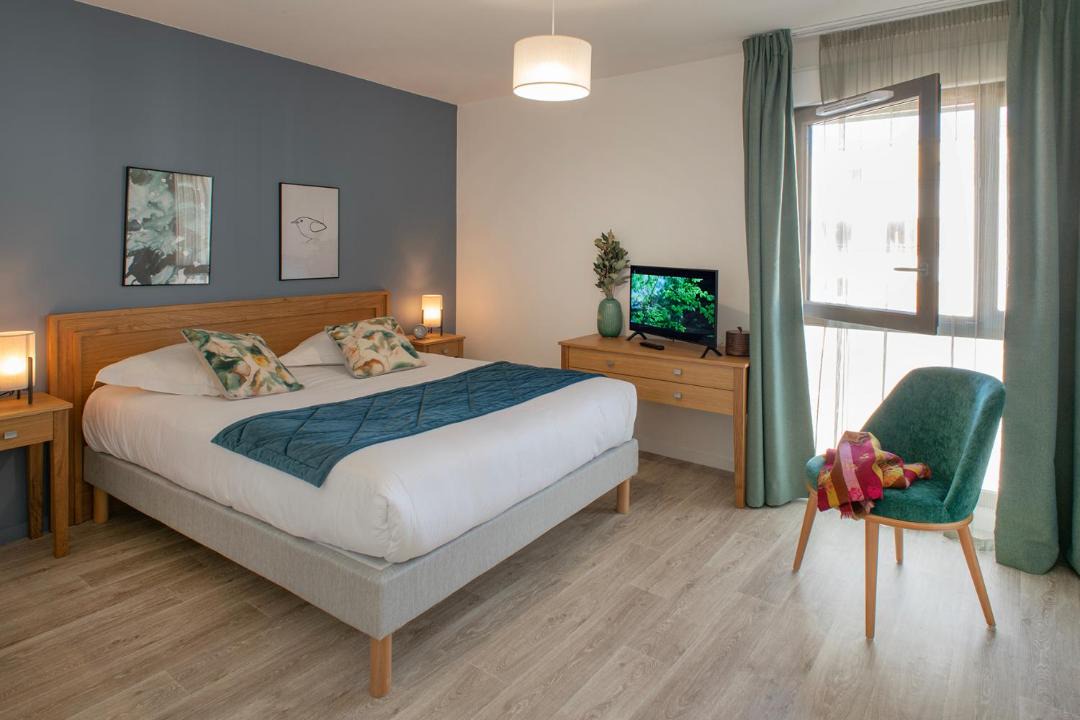 Photo of Bedroom in Villepinte