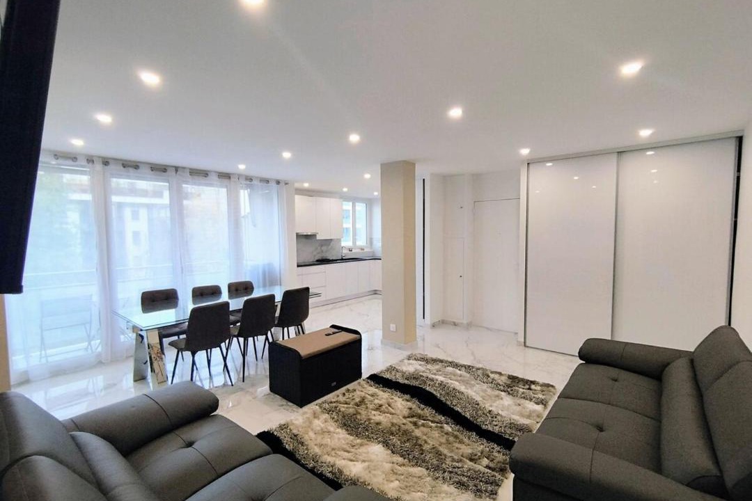 Photo of Livingroom in Neuilly-sur-Seine