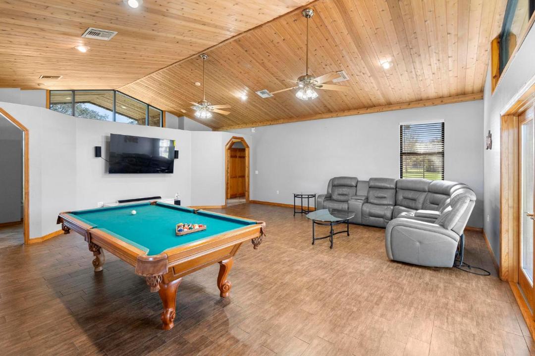 Photo of Livingroom in St. Cloud