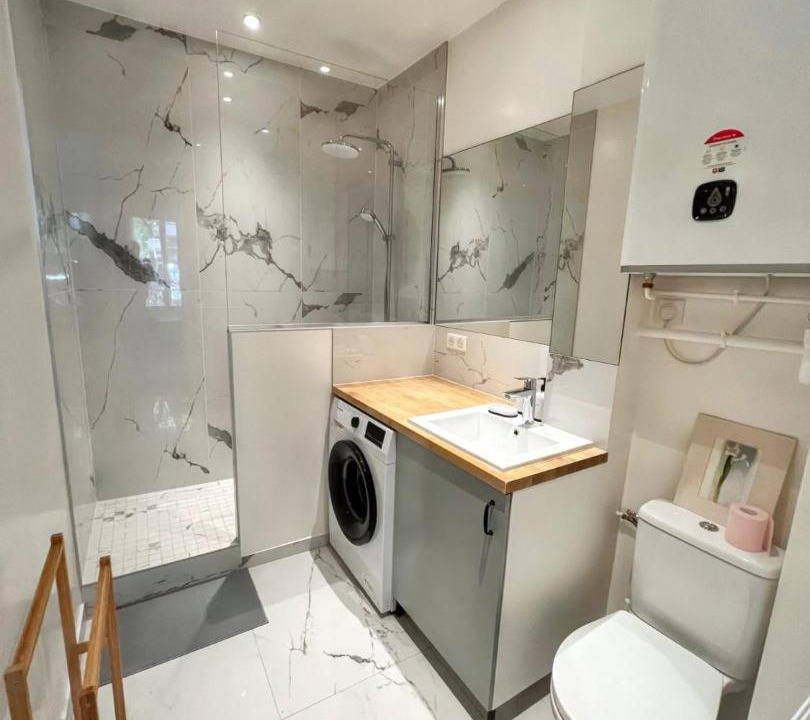 Photo of Bathroom in Montrouge