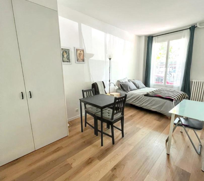Photo of Bedroom in Montrouge