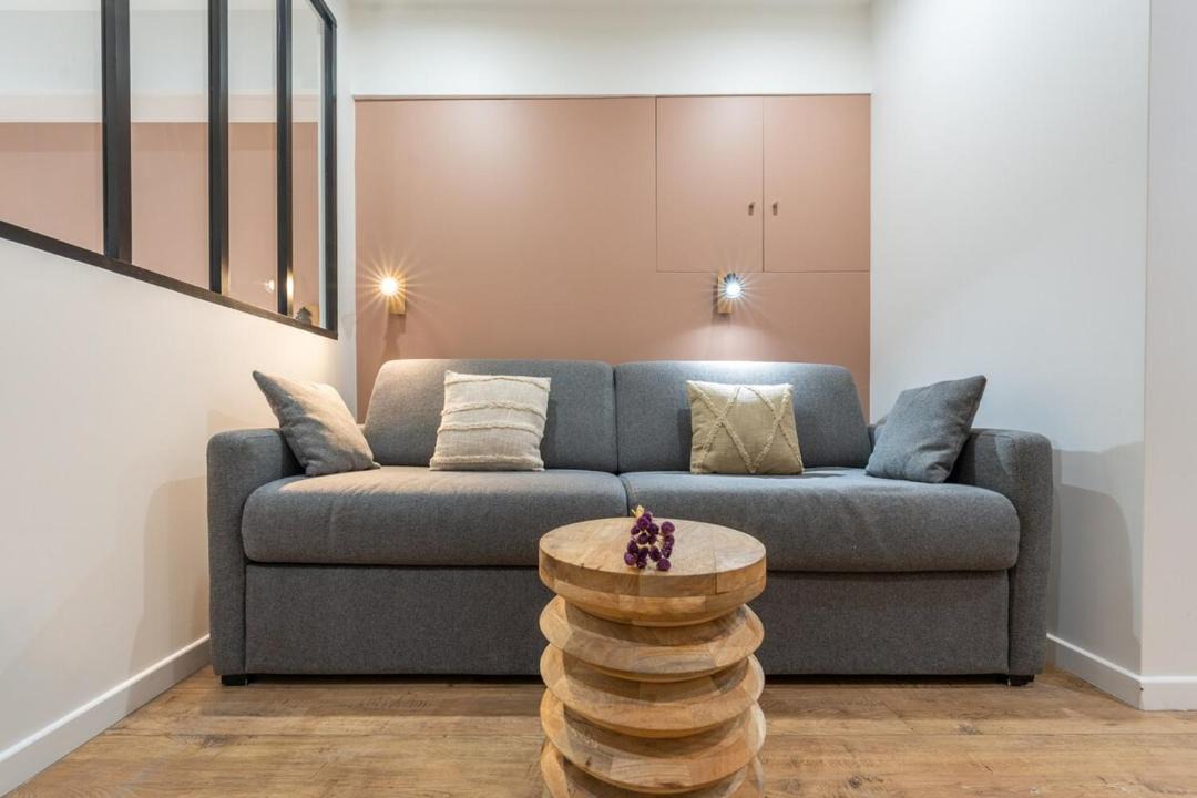 Photo of Livingroom in Quartier des Grandes-Carrieres