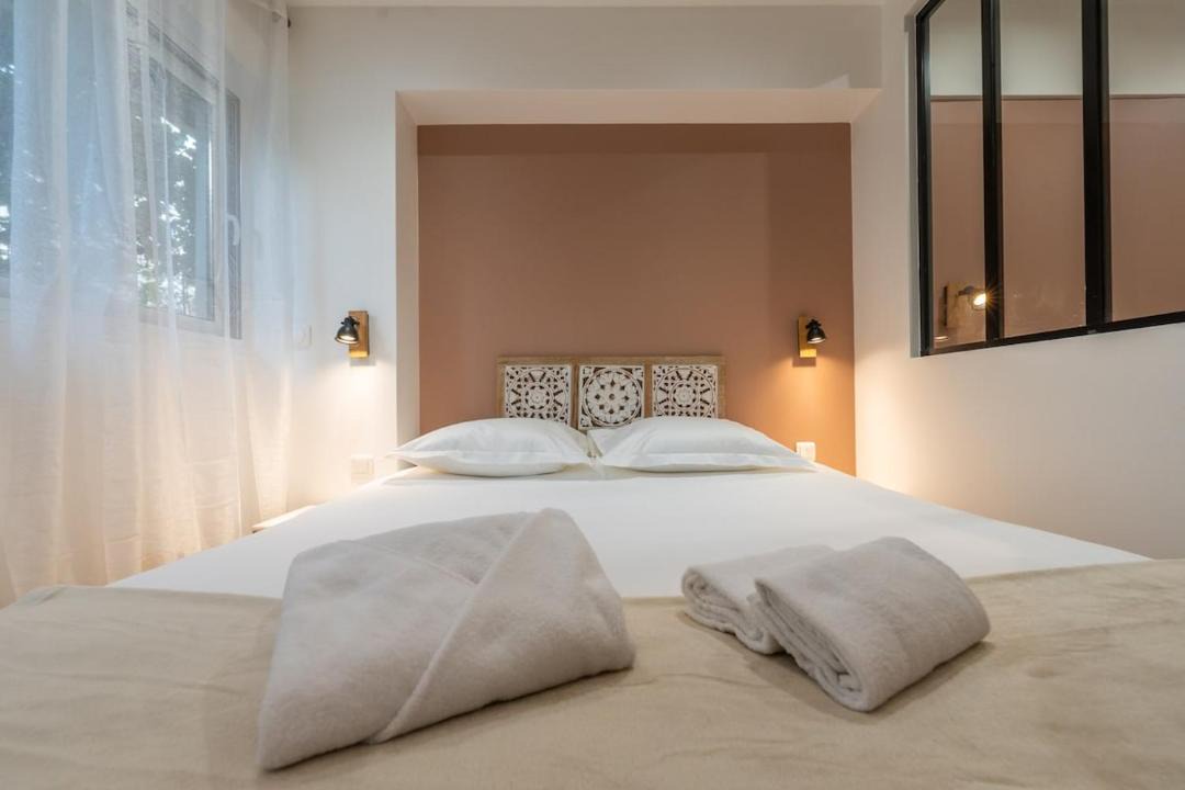 Photo of Bedroom in Quartier des Grandes-Carrieres