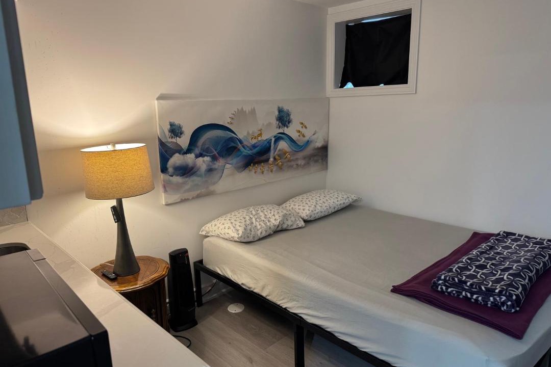 Photo of Bedroom in Halton Regional Municipality