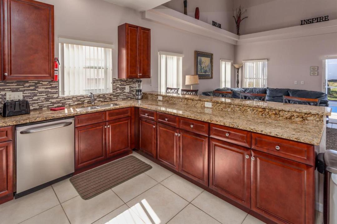 Photo of Kitchen in Lake Davenport Estates