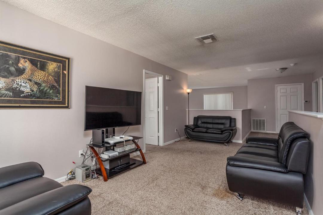 Photo of Others in Lake Davenport Estates