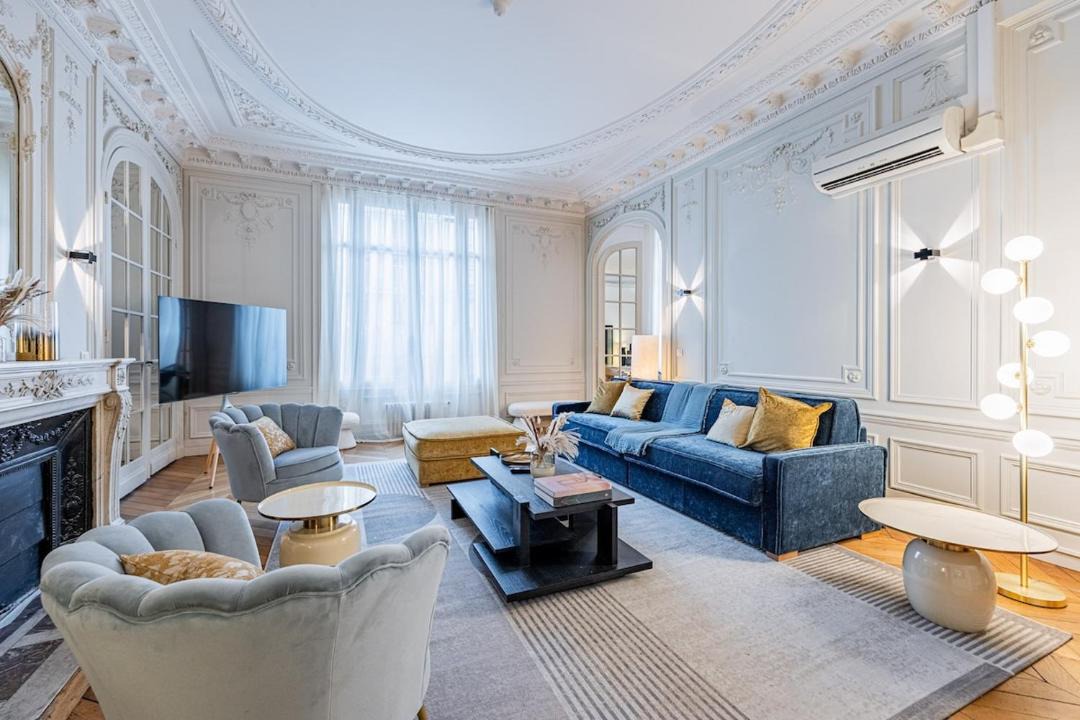 Photo of Livingroom in Faubourg-du-Roule