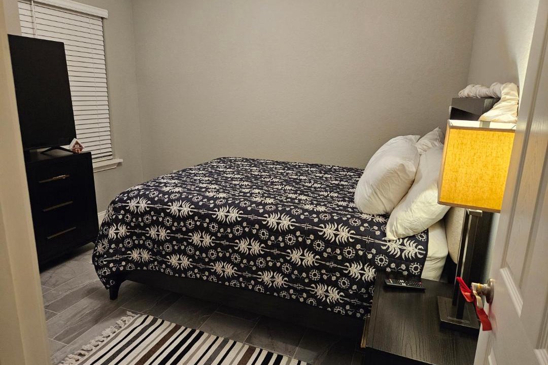 Photo of Bedroom in Lakeland