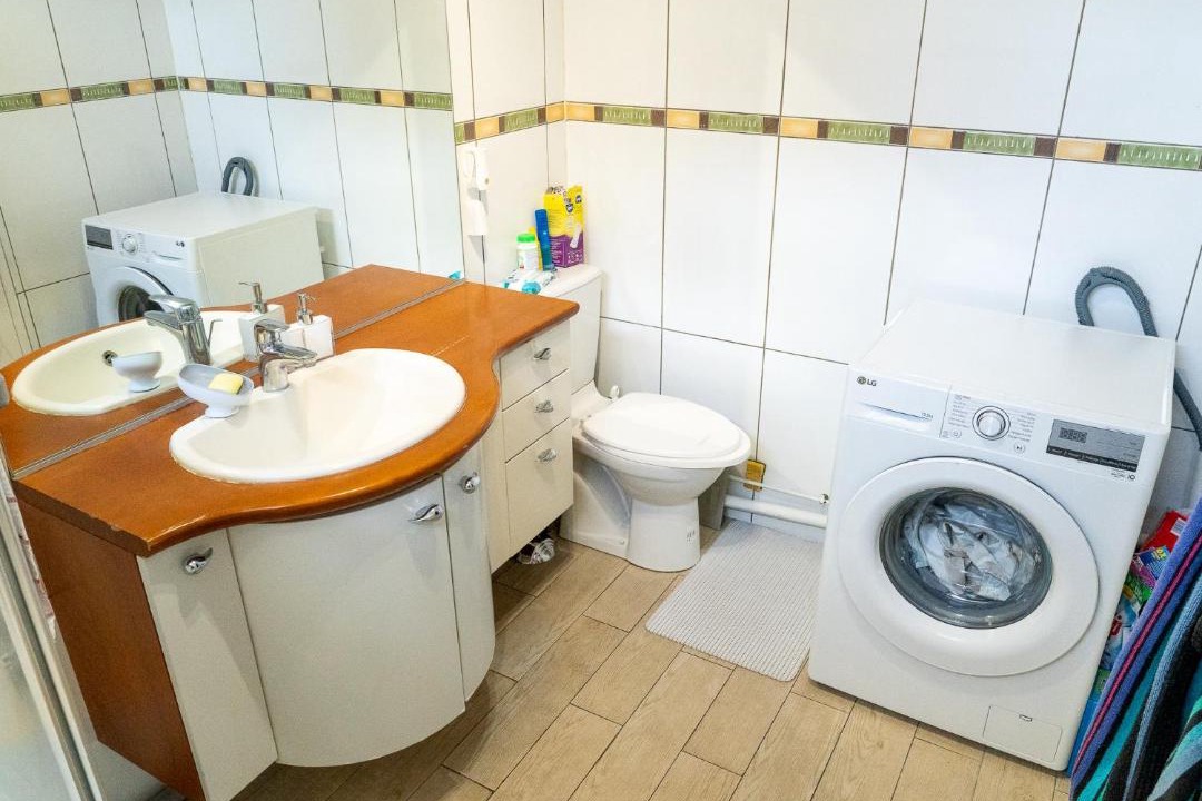 Photo of Bathroom in Issy-les-Moulineaux