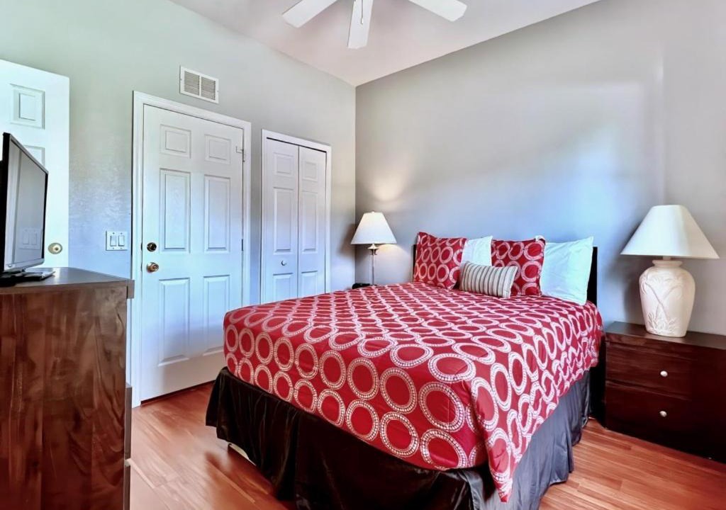 Photo of Bedroom in Regal Palms