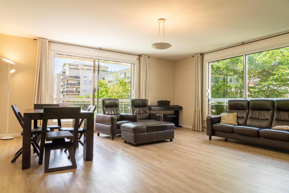 Photo of Livingroom in Issy-les-Moulineaux