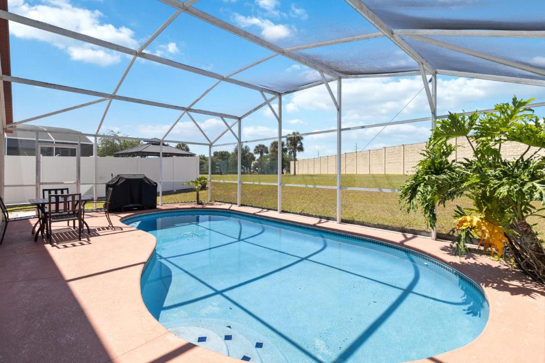 Photo of Patio Balcony in Lake Davenport Estates