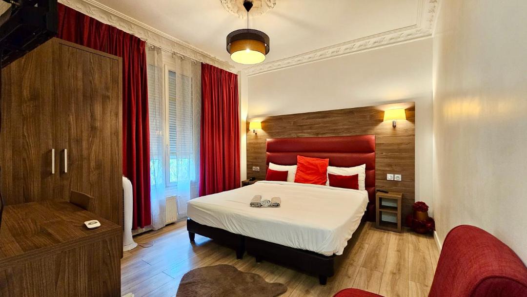 Photo of Bedroom in Epinay-sur-Seine