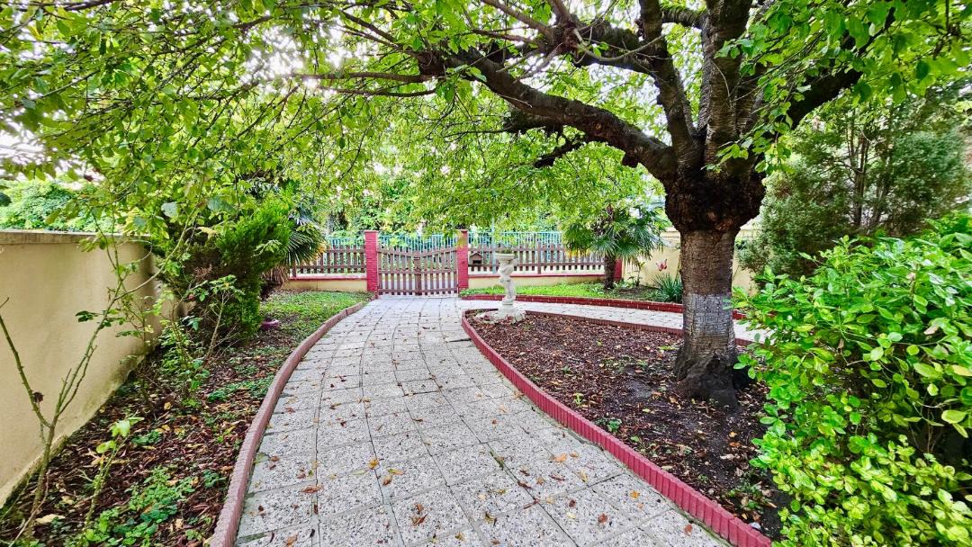Photo of Outdoor in Epinay-sur-Seine