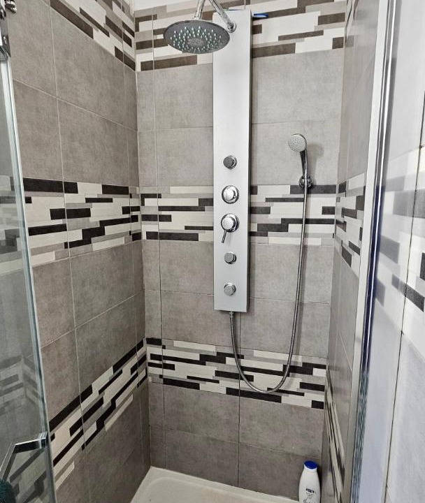 Photo of Bathroom in Epinay-sur-Seine