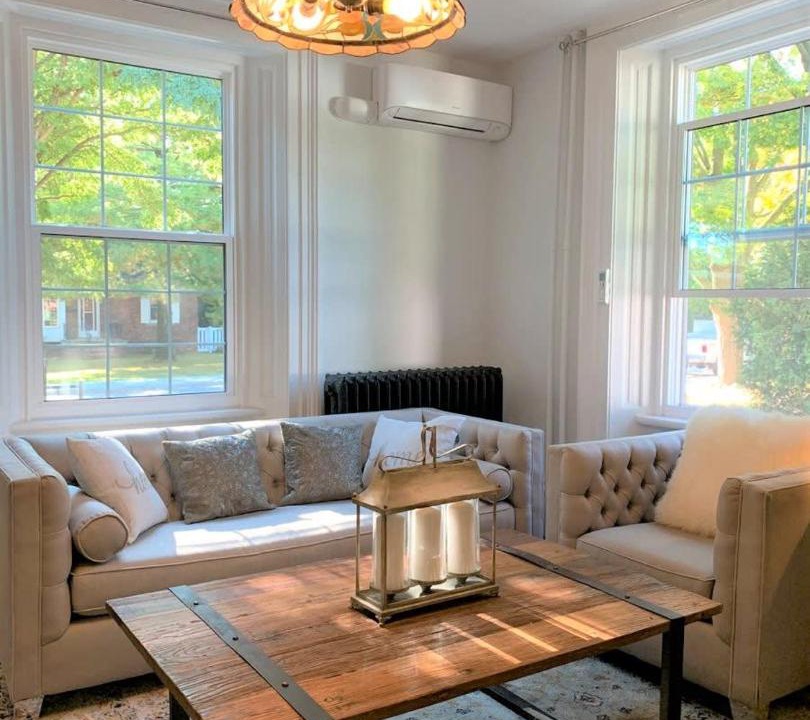 Photo of Livingroom in Burlington