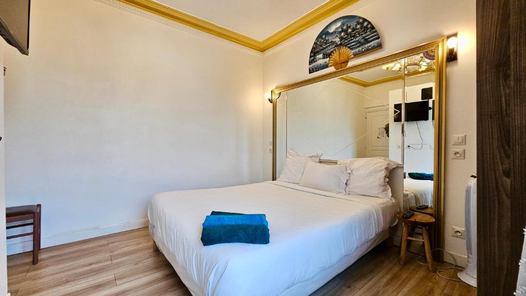 Photo of Bedroom in Epinay-sur-Seine