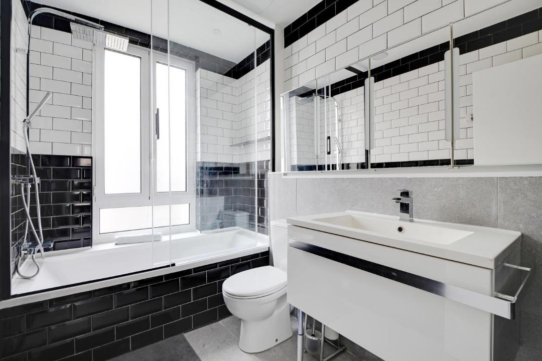 Photo of Bathroom in Le Raincy