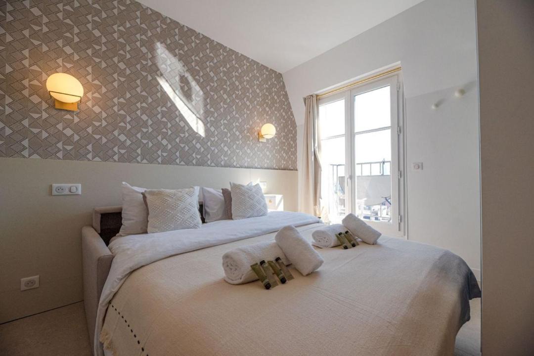 Photo of Bedroom in Passy