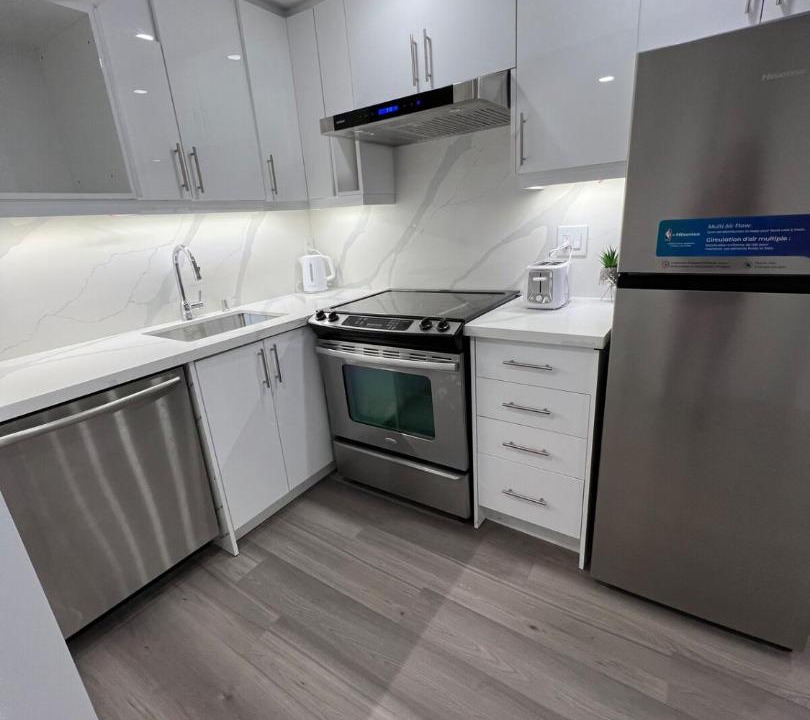 Photo of Kitchen in Erin Mills