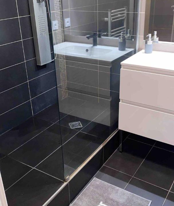 Photo of Bathroom in Saint-Denis