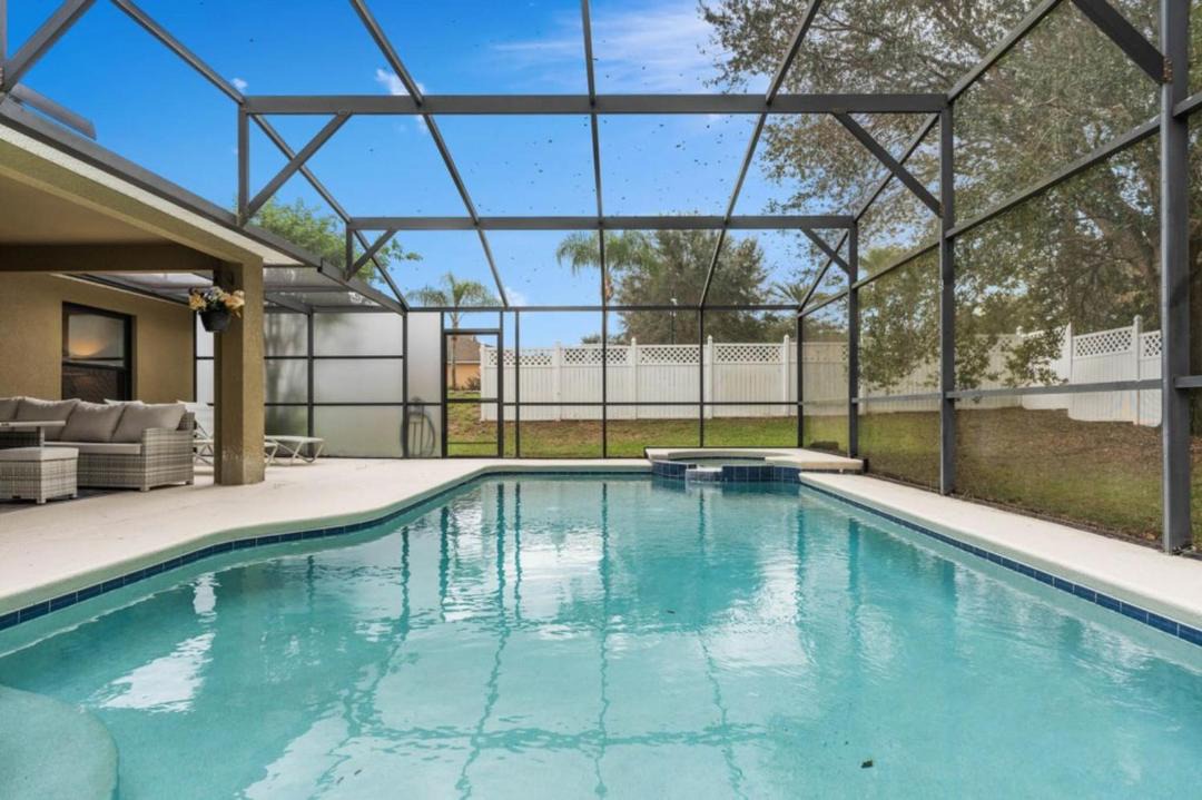 Photo of Patio Balcony in Legacy Park