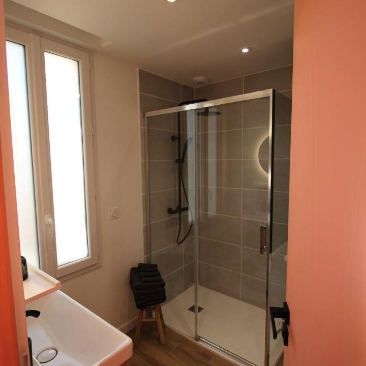 Photo of Bathroom in Aulnay-sous-Bois