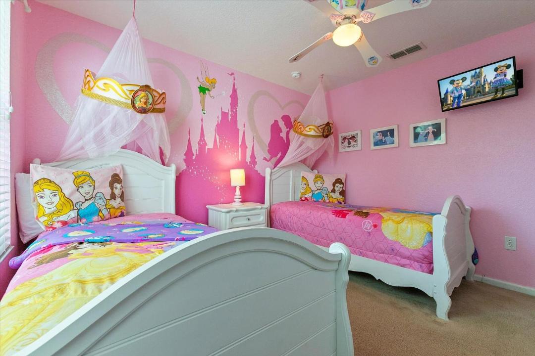 Photo of Bedroom in Windsor Hills