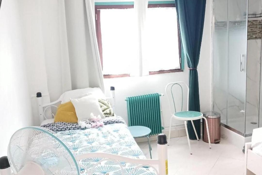 Photo of Bedroom in Tremblay-en-France