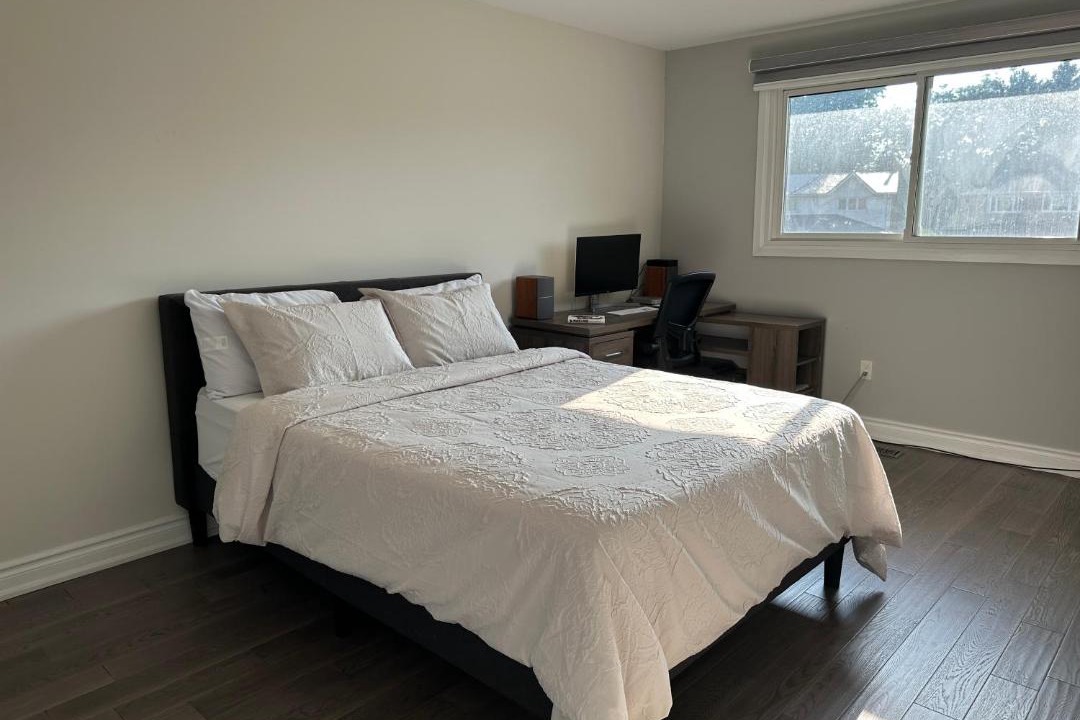 Photo of Bedroom in Newmarket